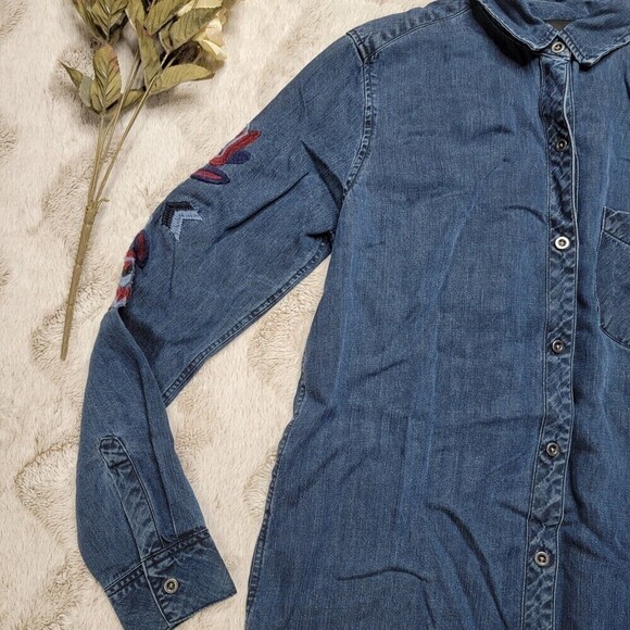 Rails Dark Denim Style Button Up Blouse Dress With Embroidered Stitch Blue XS - Picture 4 of 12